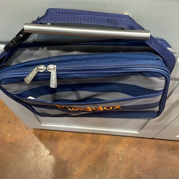 Striped lunchbox - Picture 3 of 8